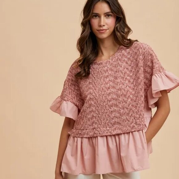 ✨NWT Annie Wear Mix Media Ruffle Textured Knit Top - Picture 1 of 5